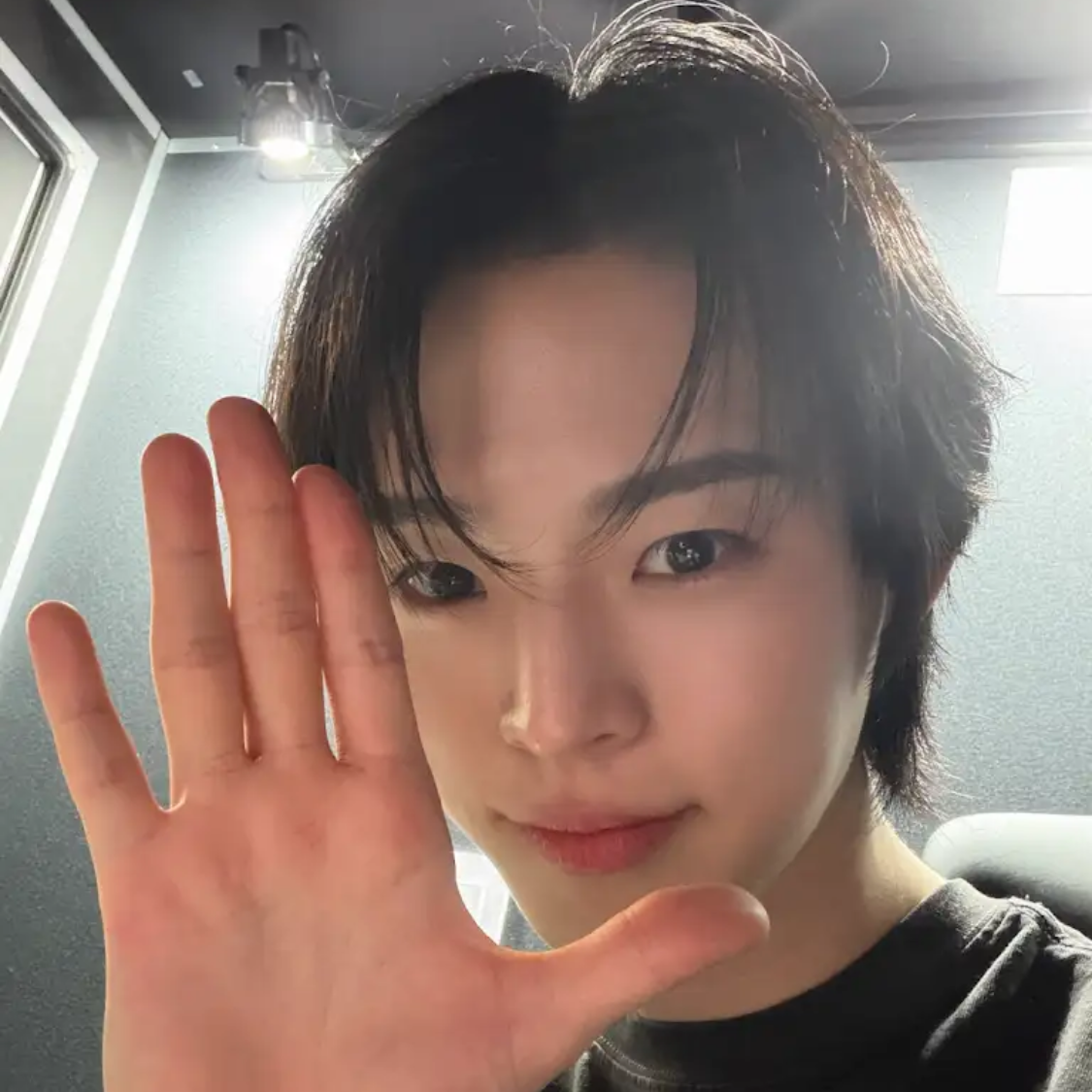 Recent activity shot of Hyojin (ONF)