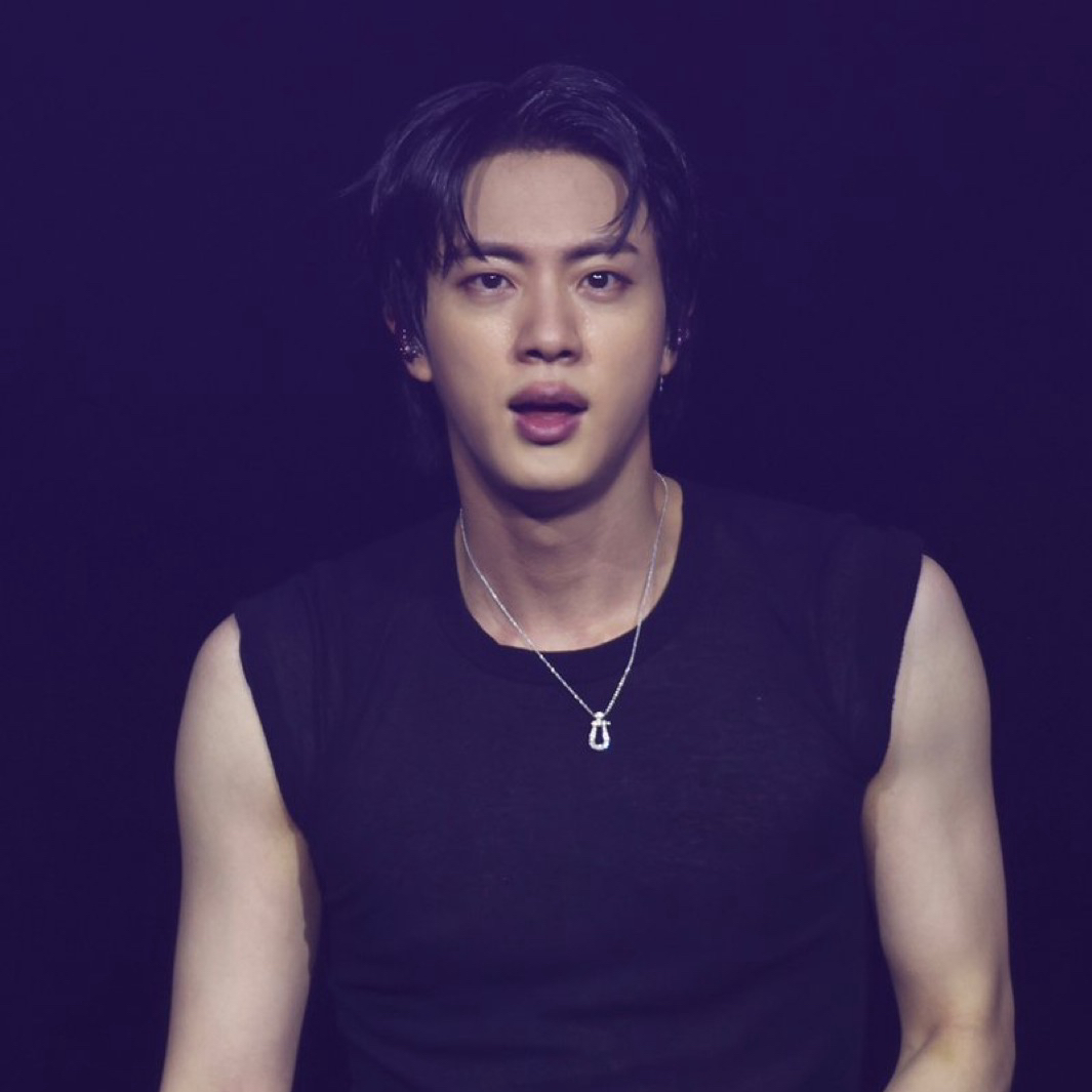 진 (방탄소년단) 최근 활동샷