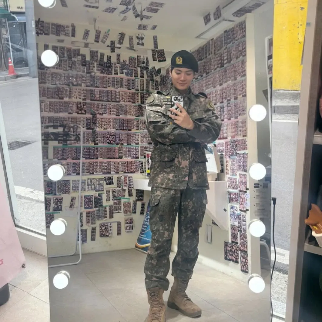 Latest photo of Kim Jonghyeon