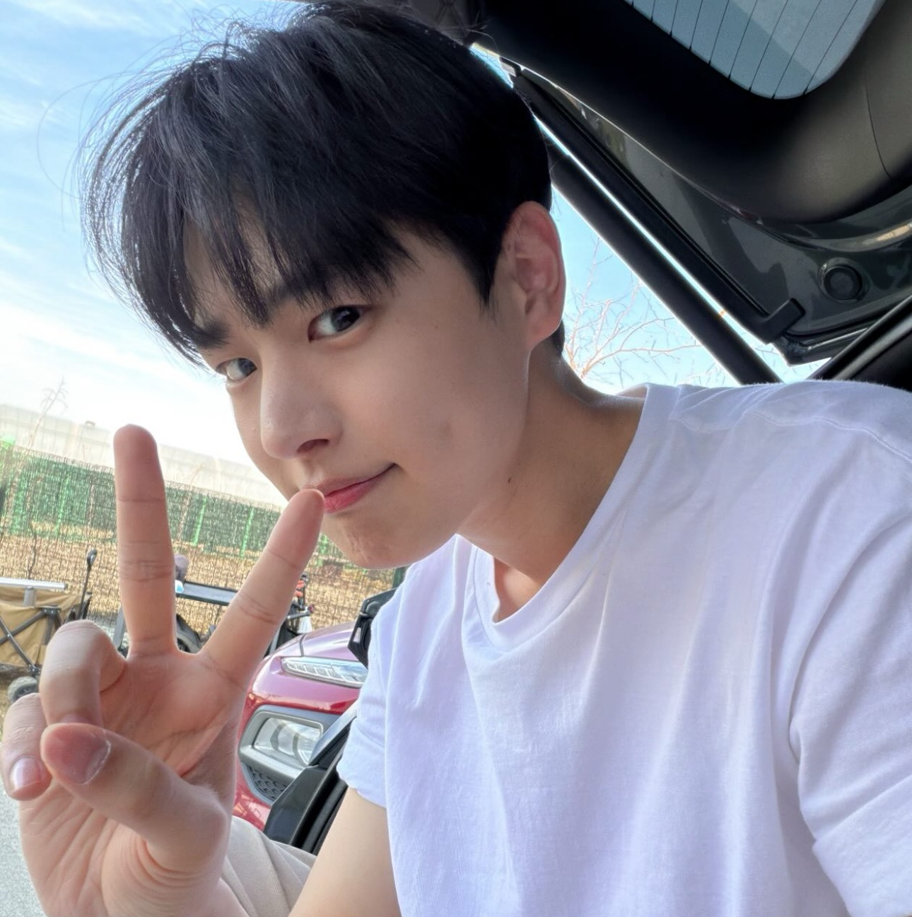 崔秉灿的最新活动照片