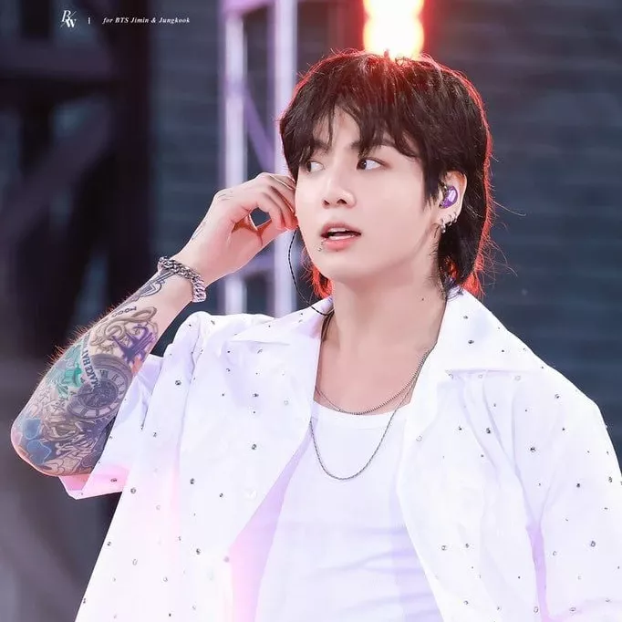Potret di balik layar Jungkook (BTS)