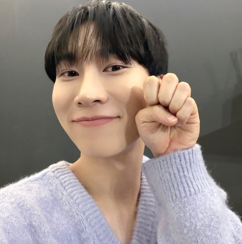 Recent activity shot of Seo Eunkwang (BTOB)