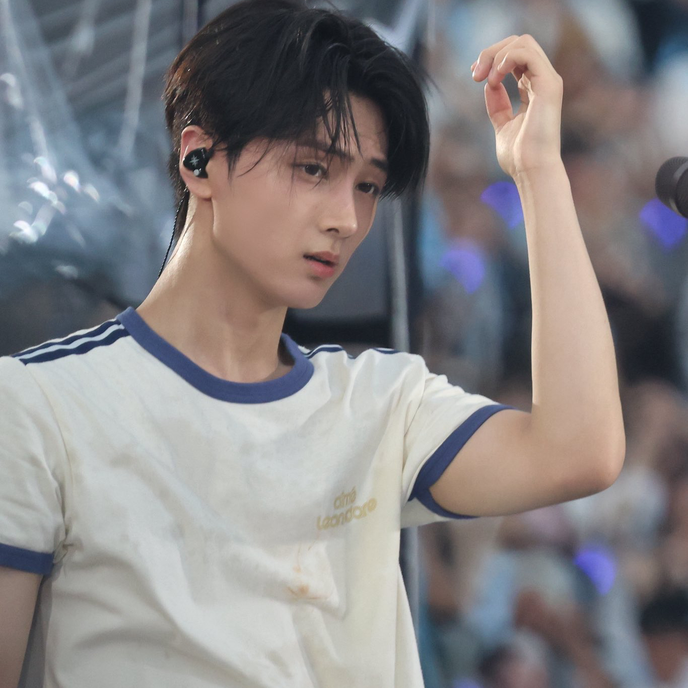 Foto terbaru Jay (ENHYPEN)