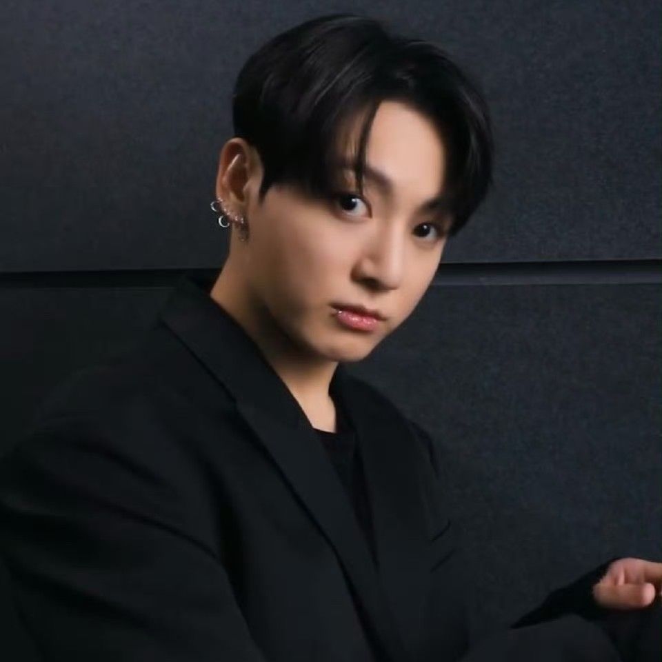 Momen yang diabadikan oleh penggemar Jungkook (BTS)