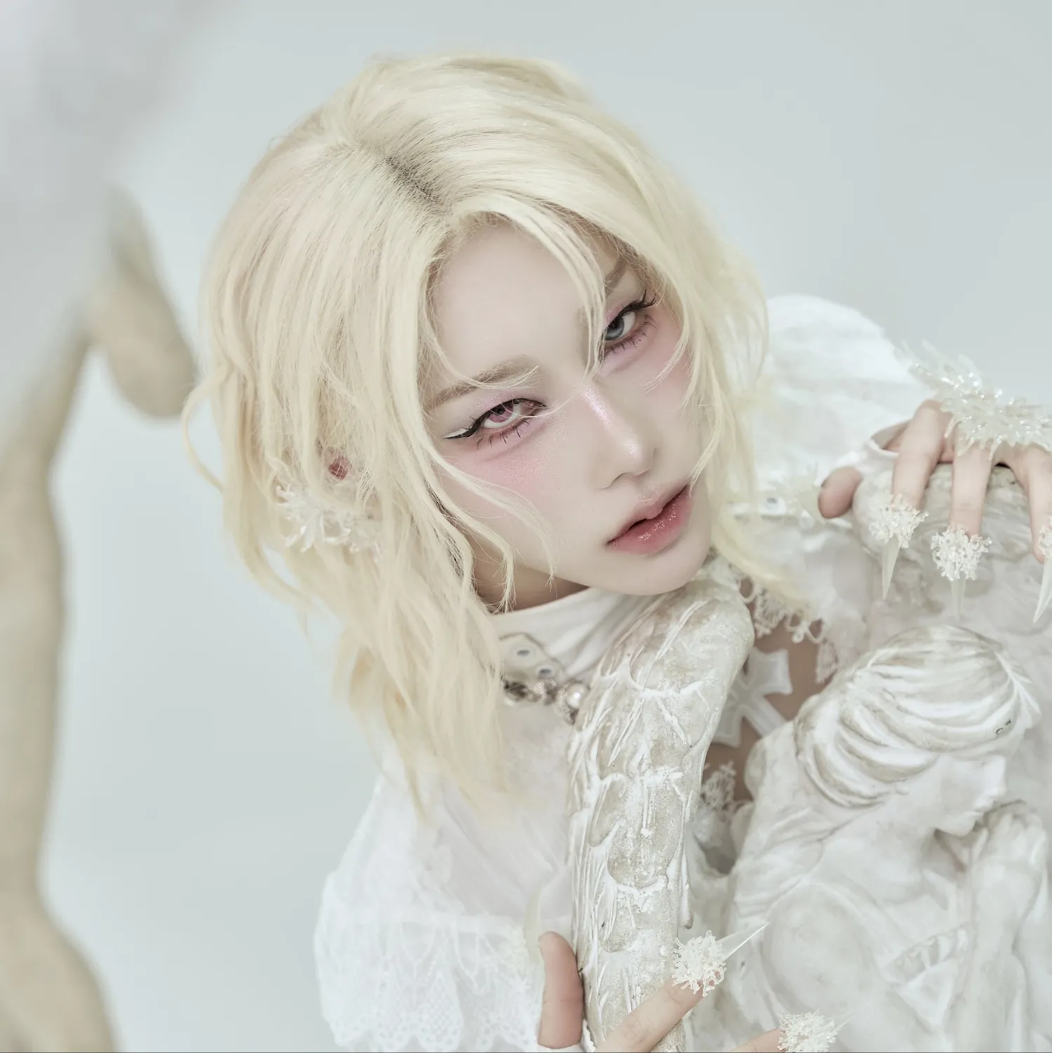A moment captured by Rui (XLOV)'s fan