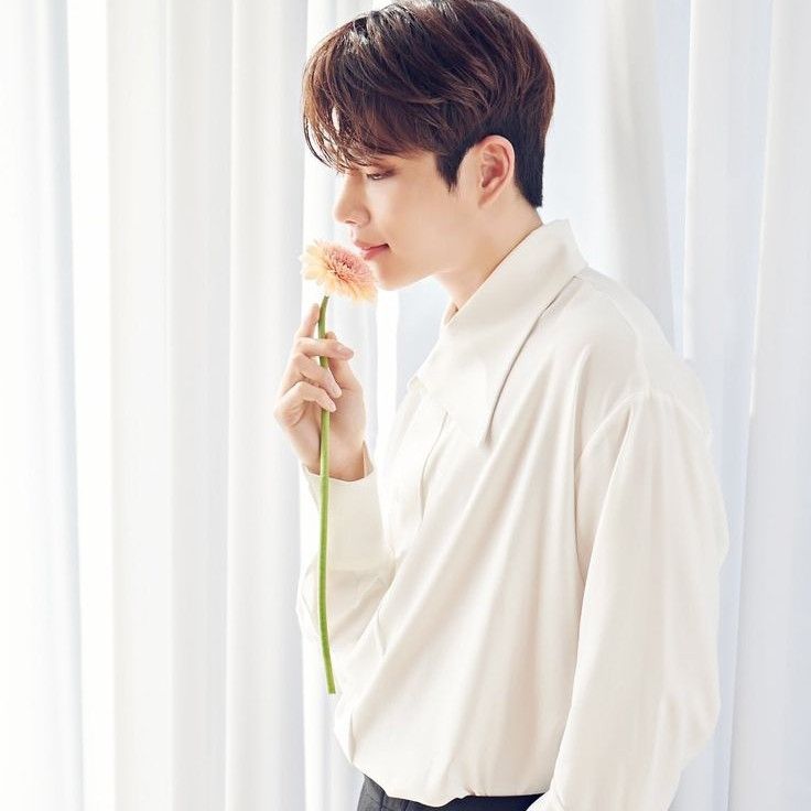 ASTRO的最新照片