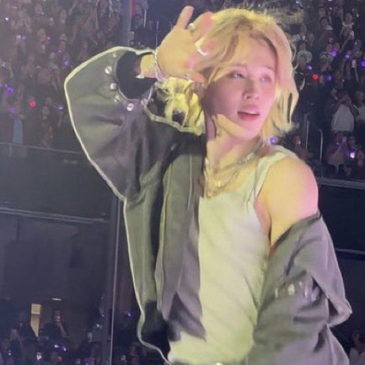 Foto aktivitas terbaru Jimin (BTS)