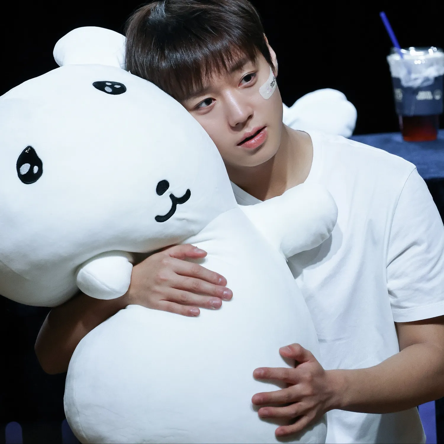 박지훈의 비하인드 컷