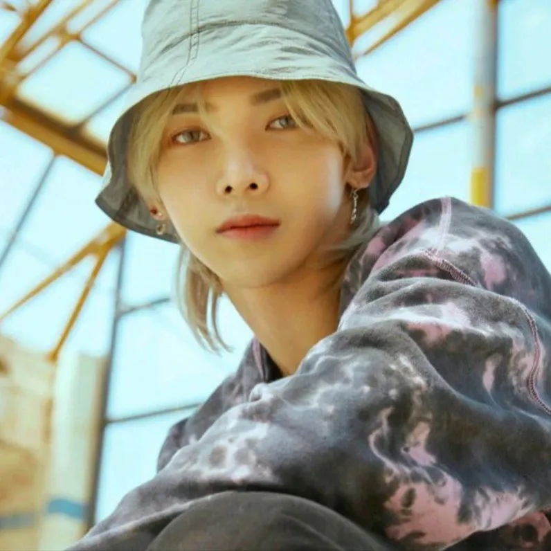 Latest photo of Yeosang (ATEEZ)