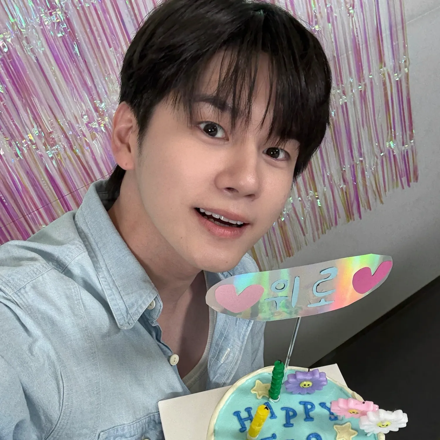 옹성우의 비하인드 컷