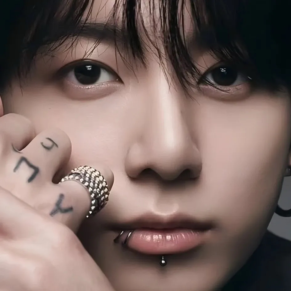 Foto terbaru Jungkook (BTS)