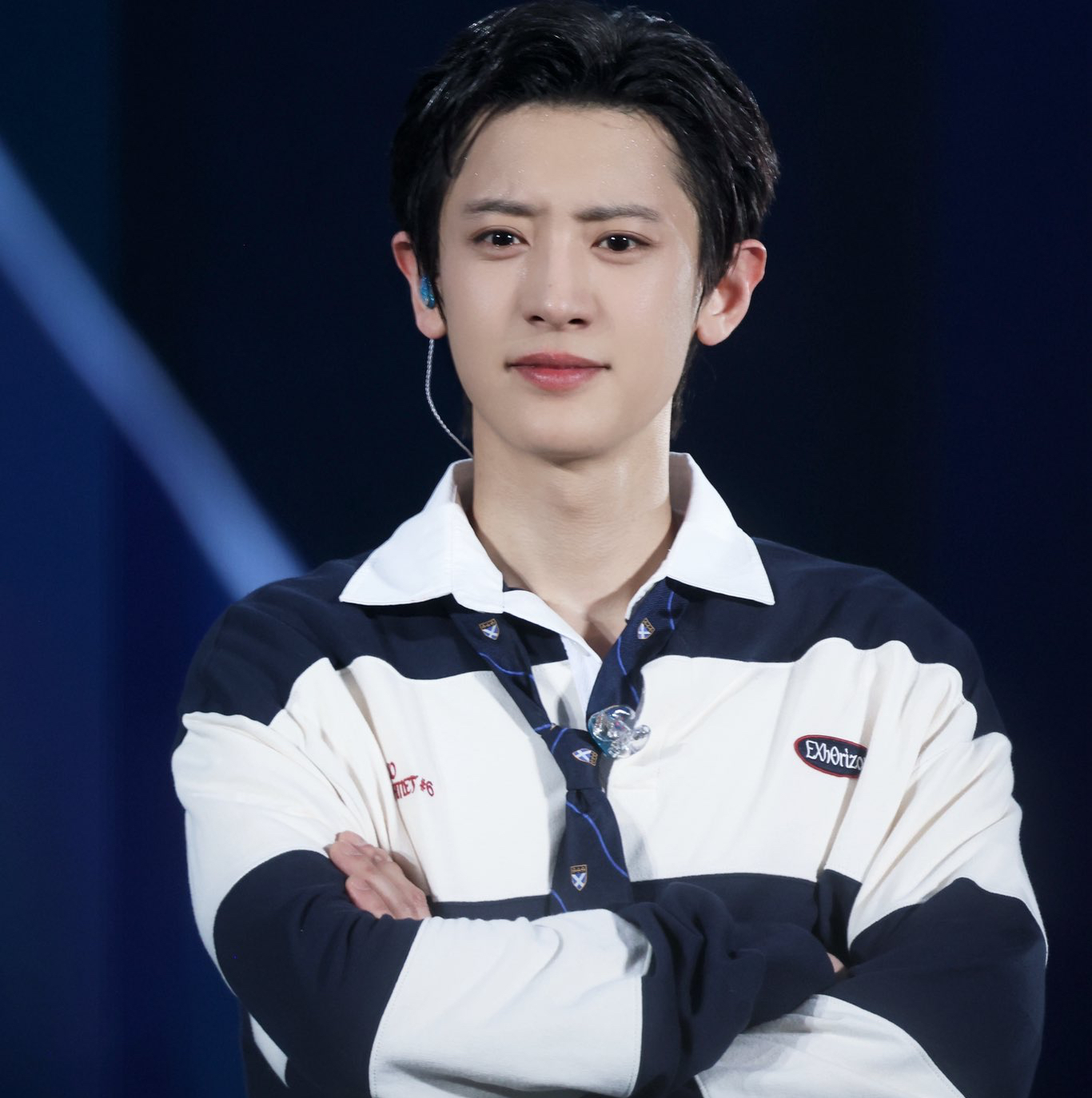 Recent activity shot of Chanyeol (EXO)