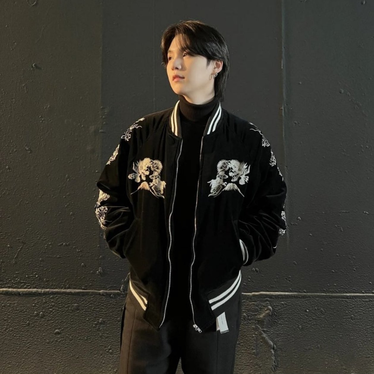 SUGA (BTS)の舞台裏ショット