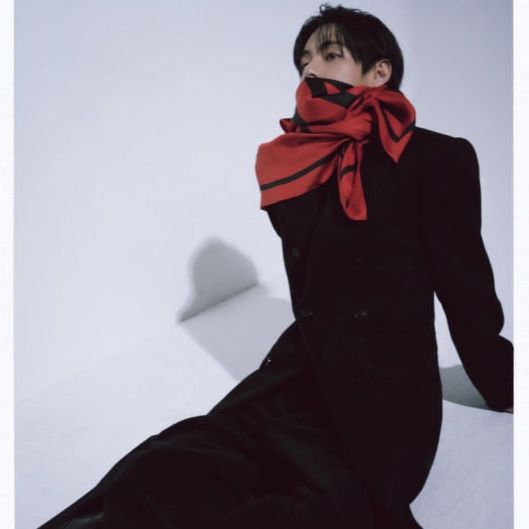 뷔 (방탄소년단)의 비하인드 컷