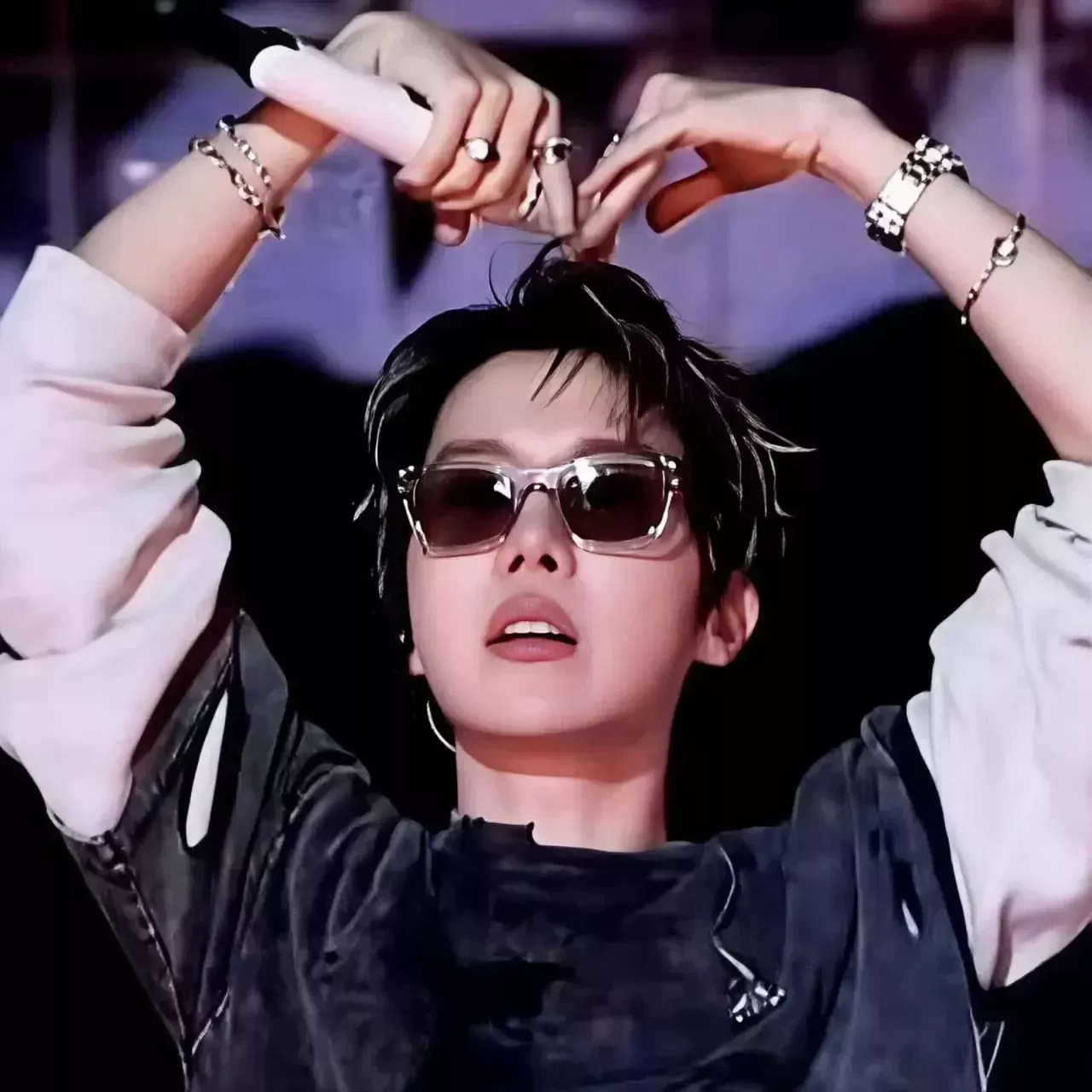 Potret di balik layar j-hope (BTS)