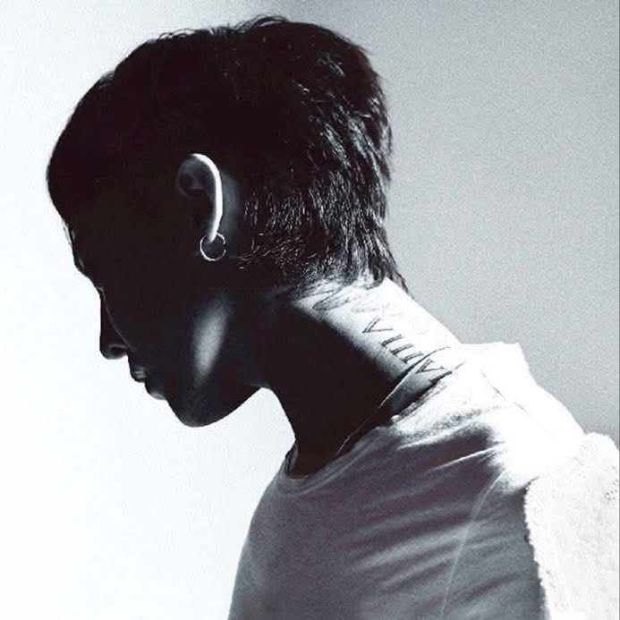 Behind-the-scenes cut of G-DRAGON (BIGBANG)