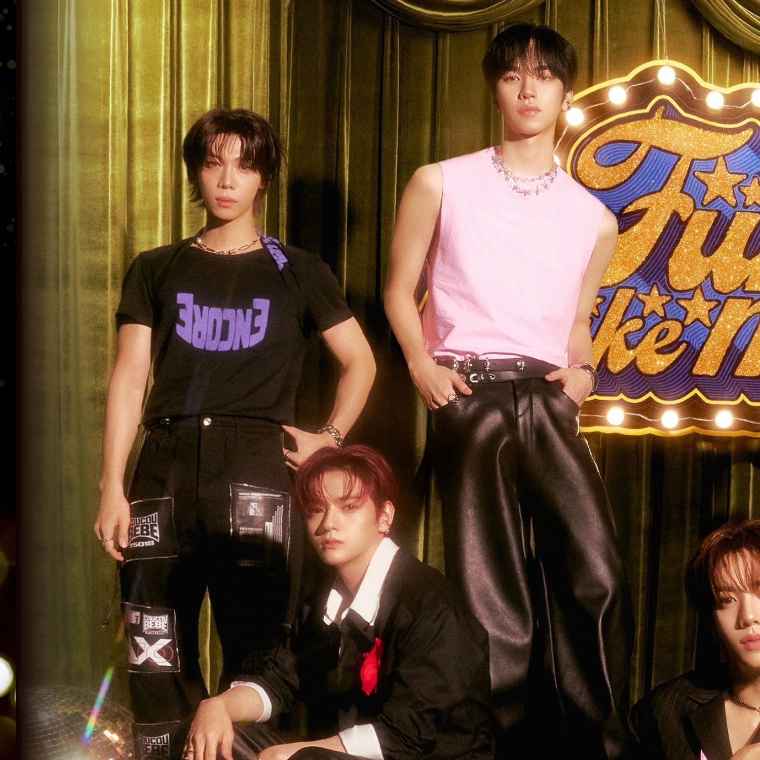 Behind-the-scenes cut of n.SSign