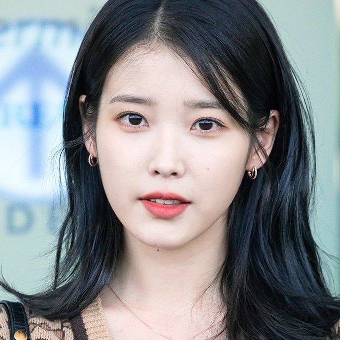 아이유의 최신 사진