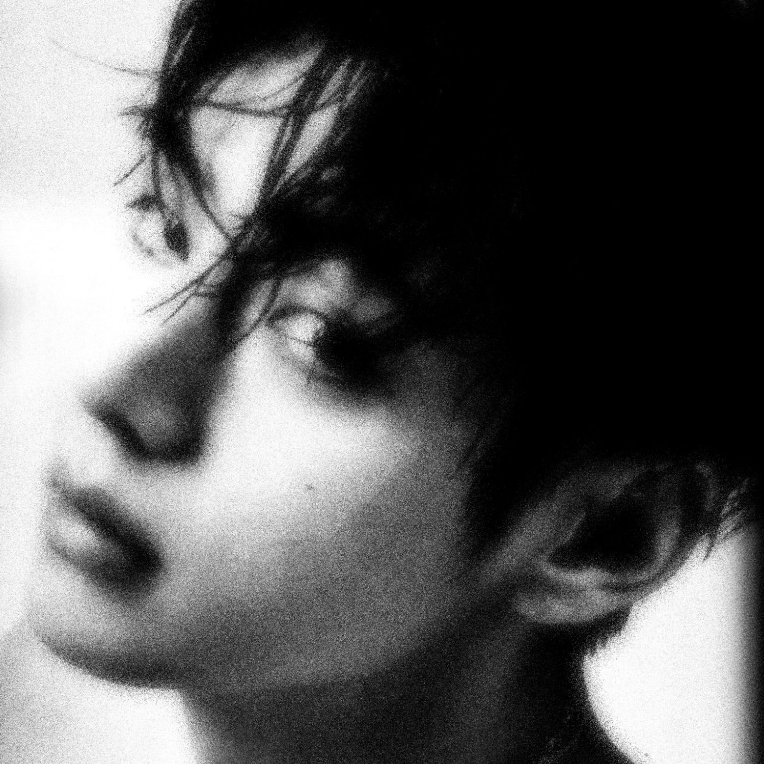 뷔 (방탄소년단)의 최신 사진