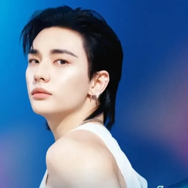 Behind-the-scenes cut of Hyunjin (Stray Kids)