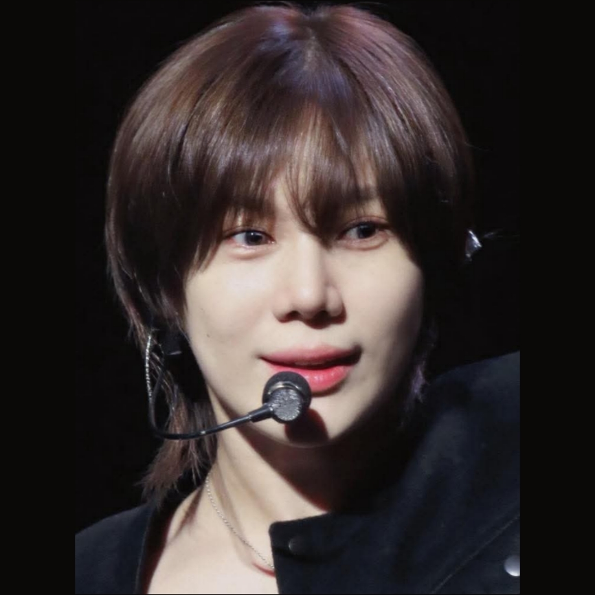 A moment captured by Taemin (SHINee)'s fan