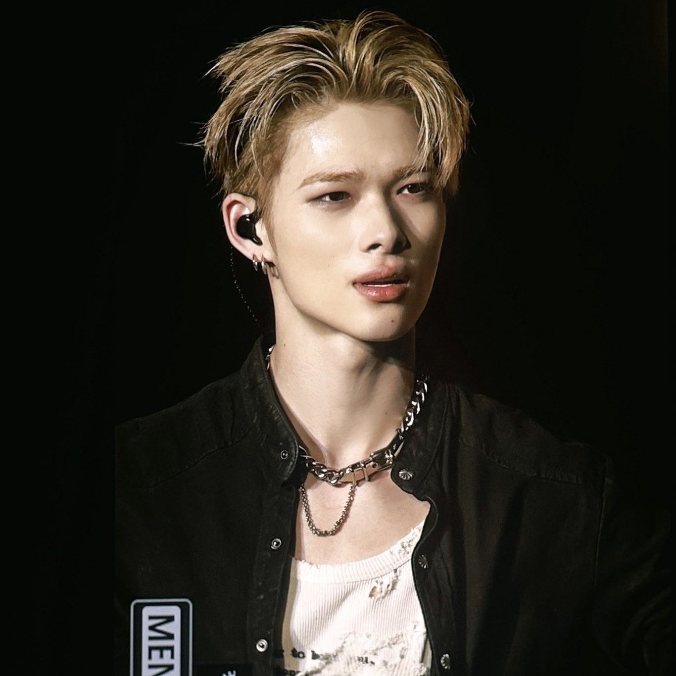 Foto aktivitas terbaru NI-KI (ENHYPEN)