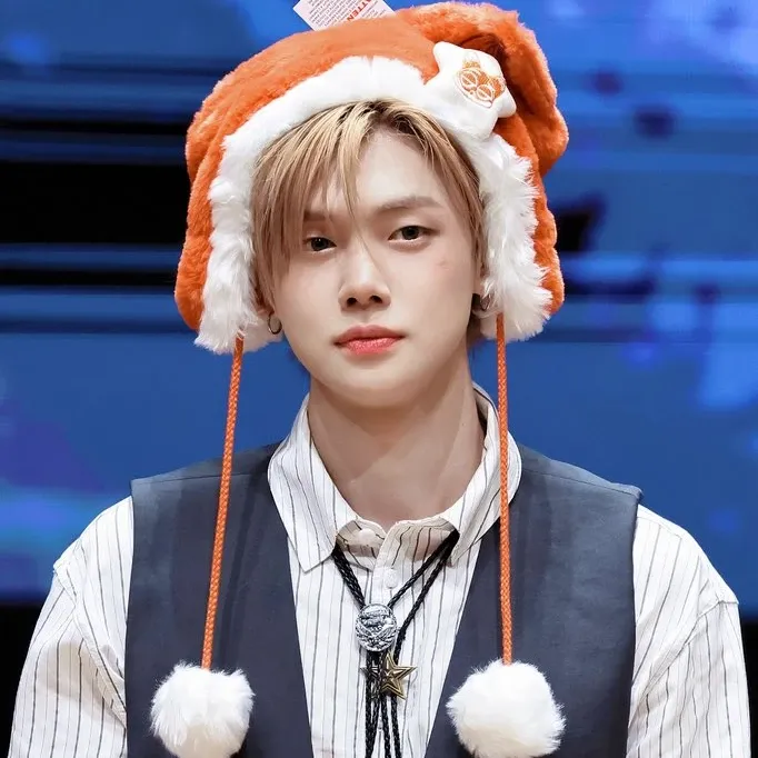 Foto aktivitas terbaru Yeonjun (TOMORROW X TOGETHER)