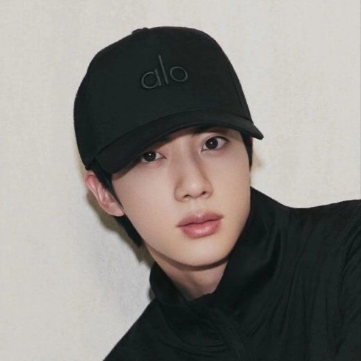 진 (방탄소년단)의 최신 사진