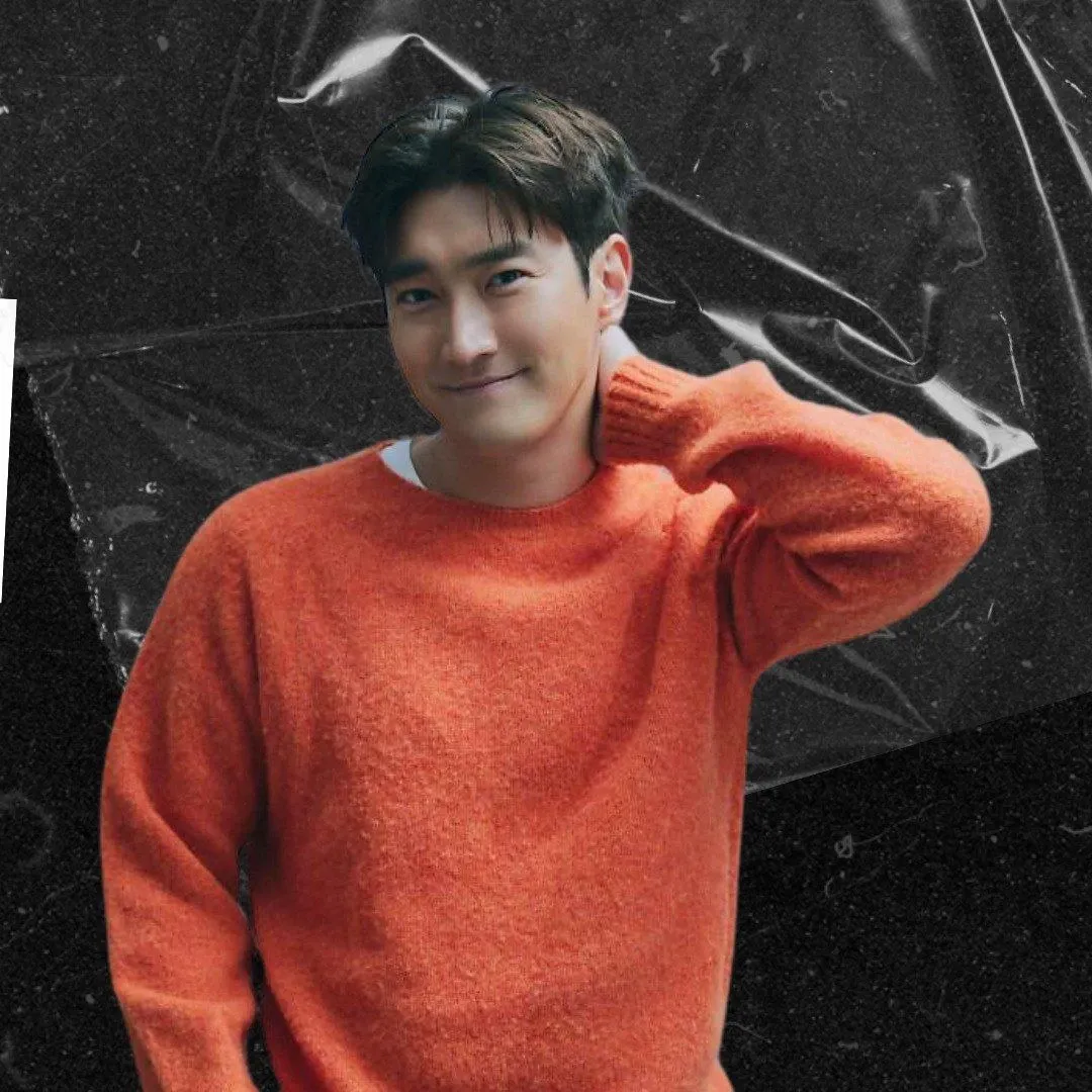 Recent activity shot of Siwon (Super Junior)