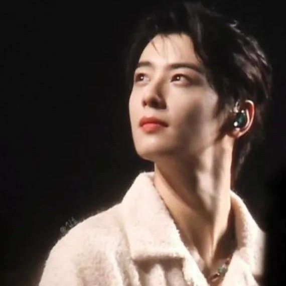 Must-see popular post of 차은우 (아스트로), your favorite