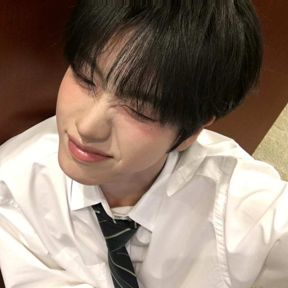 熙援 (n.SSign)的最新活動照片