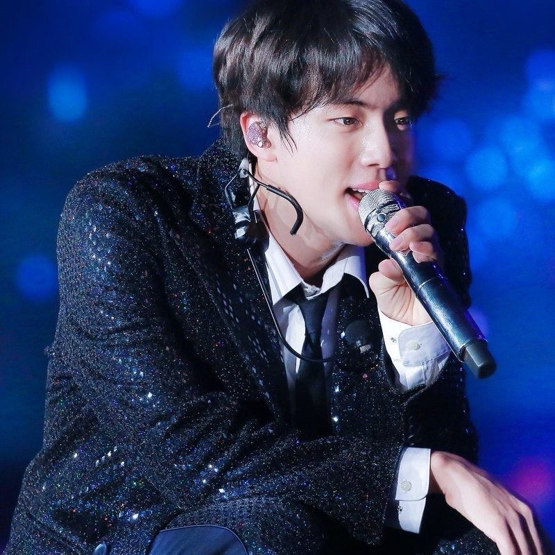 진 (방탄소년단)의 비하인드 컷