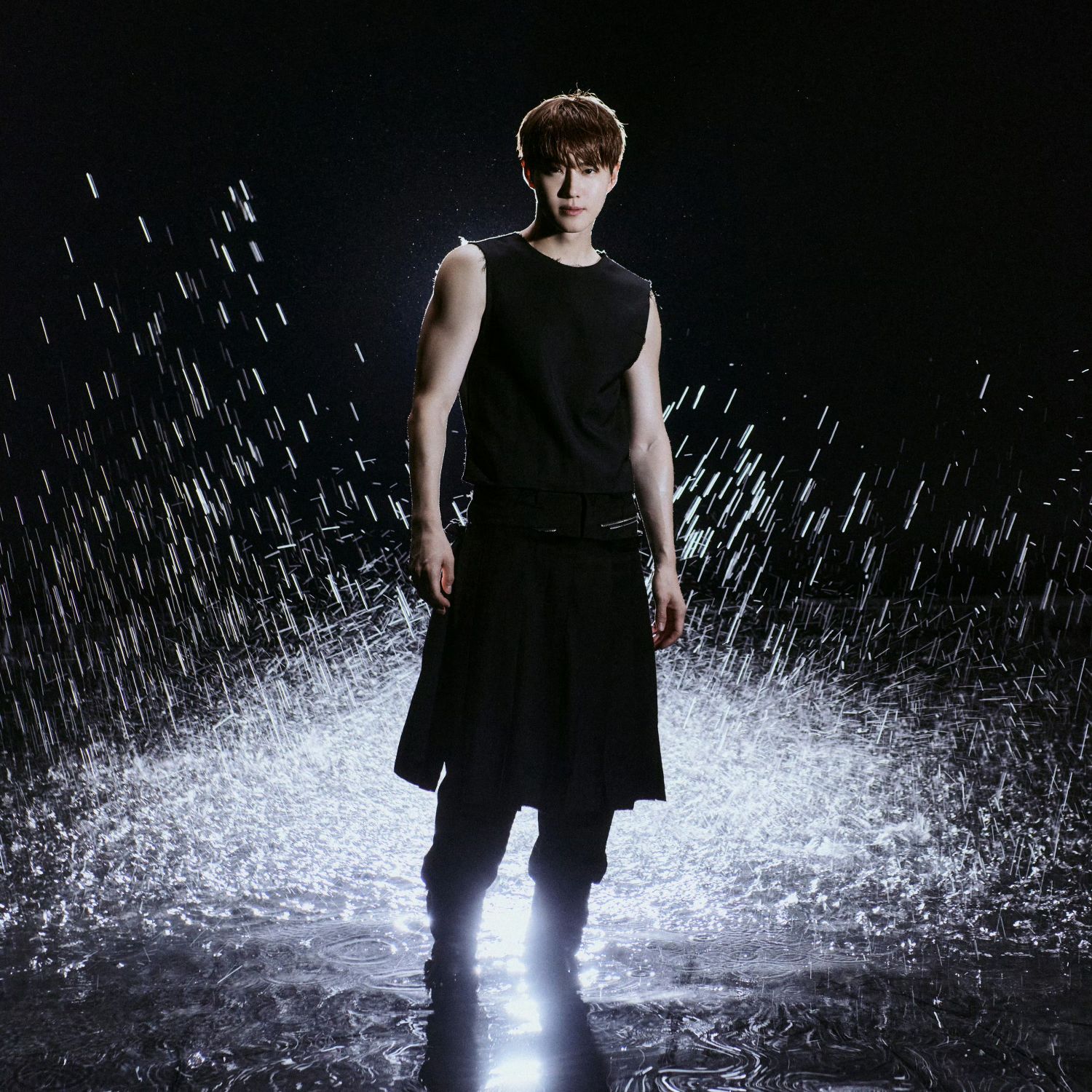 Behind-the-scenes cut of EXO