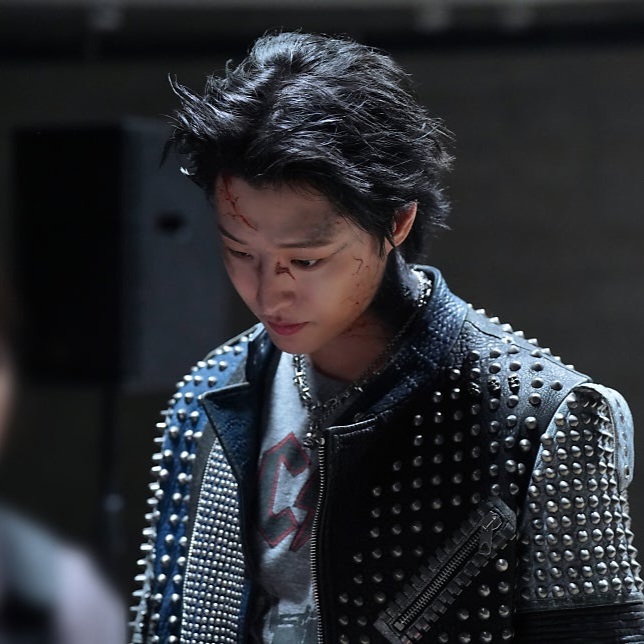 Behind-the-scenes cut of WOODZ