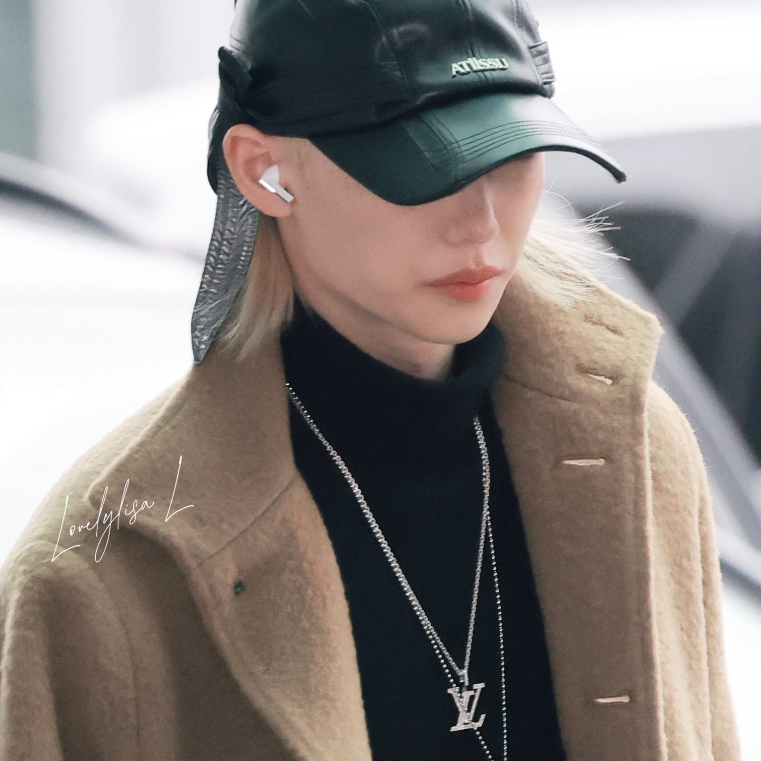 Latest photo of Felix (Stray Kids)