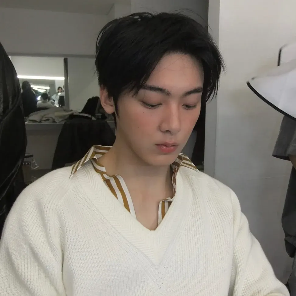 아스트로의 비하인드 컷