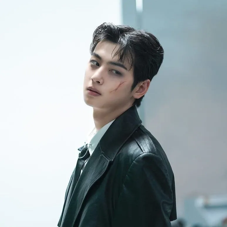 Behind-the-scenes cut of Eunwoo (ASTRO)