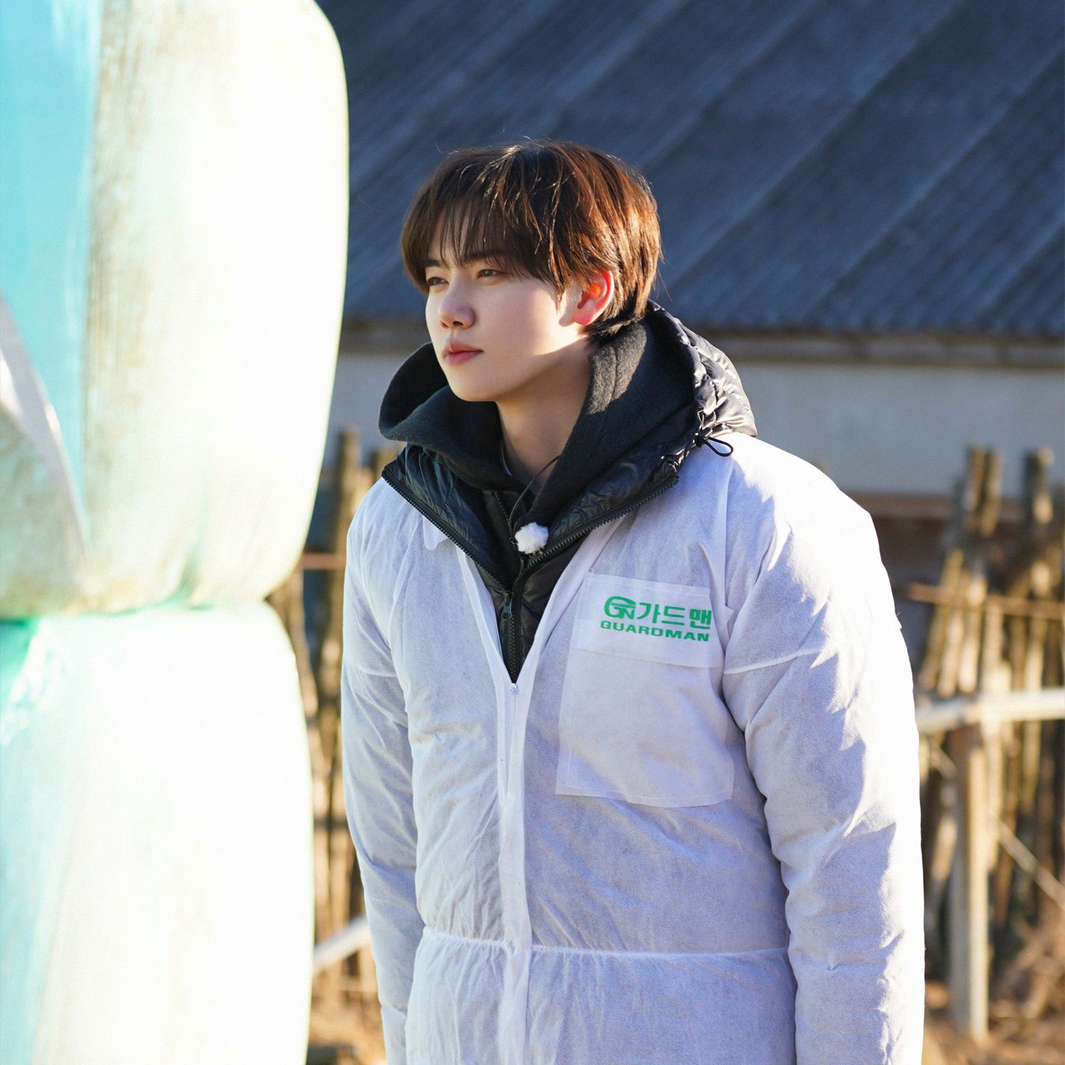 Recent activity shot of Minhee (CRAVITY)