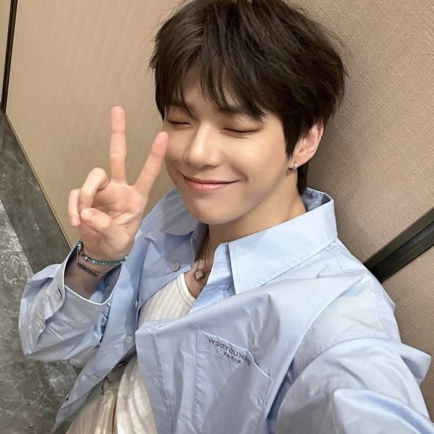 강다니엘의 비하인드 컷