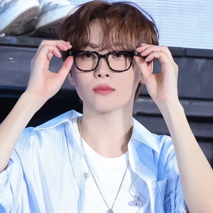 Latest photo of Seungkwan (SEVENTEEN)