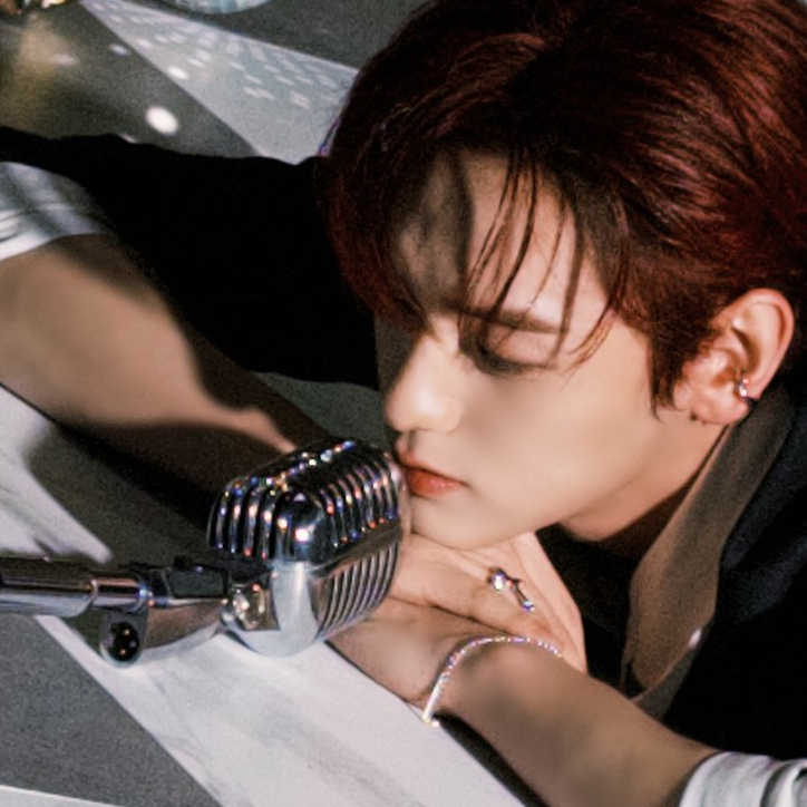 Behind-the-scenes cut of Sungyun (n.SSign)