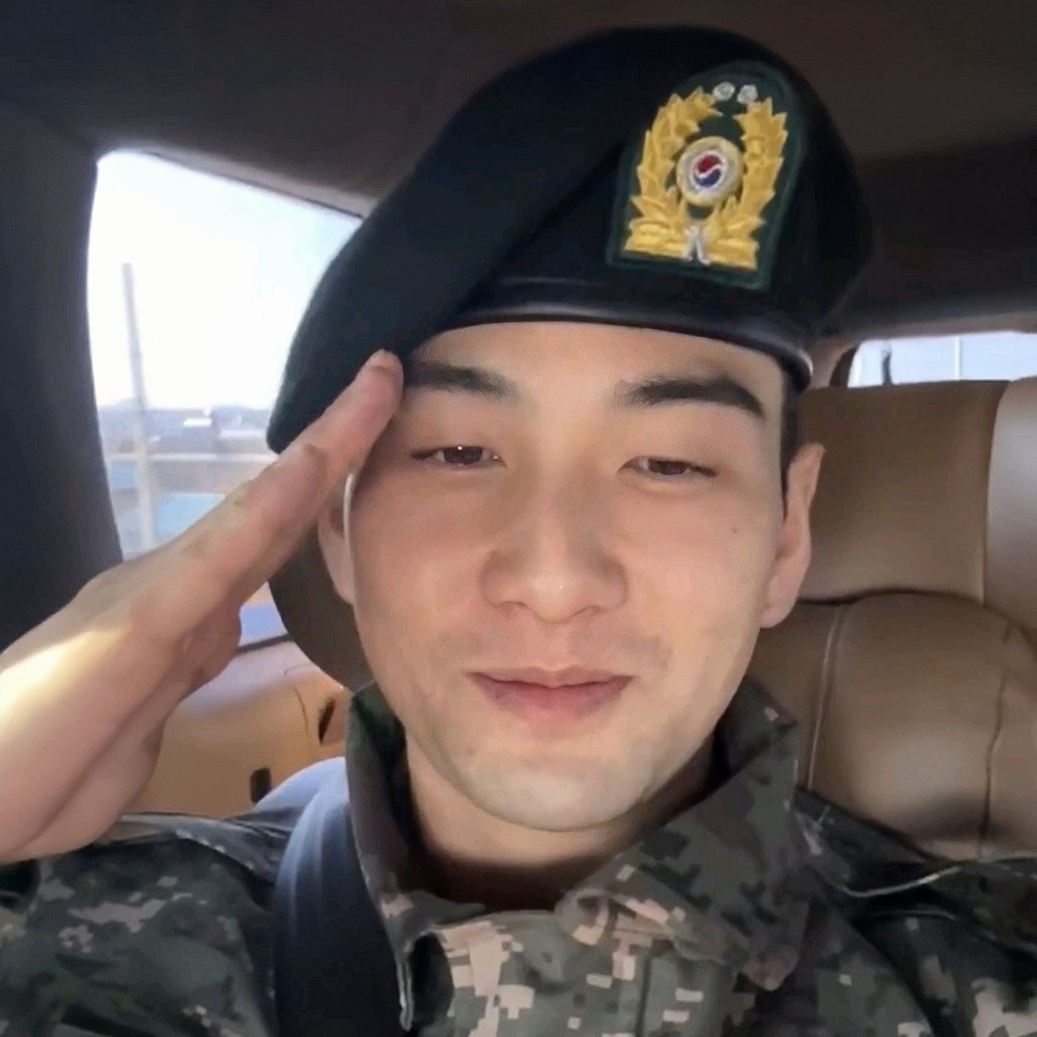 Latest photo of Baekho