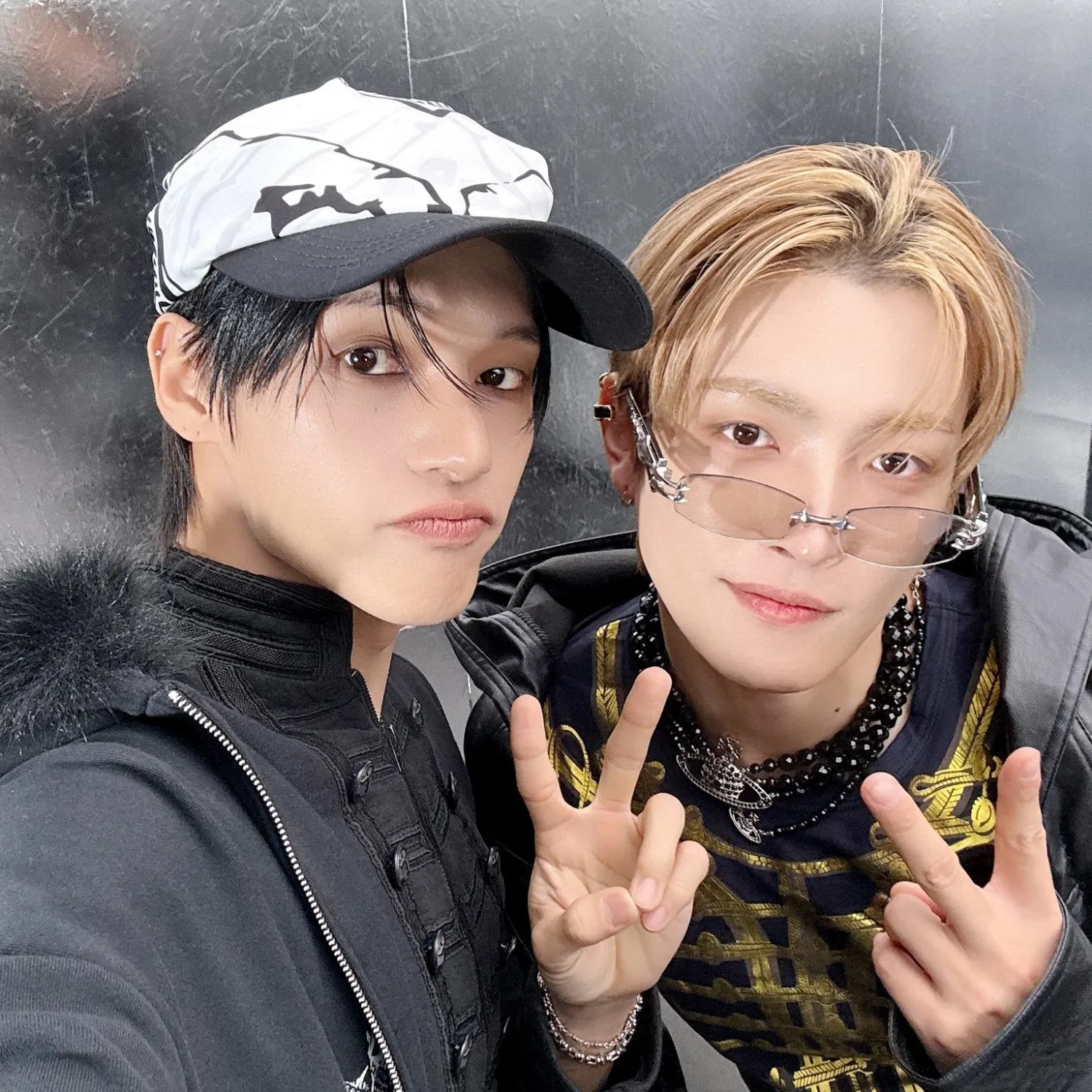 에이티즈 최근 활동샷