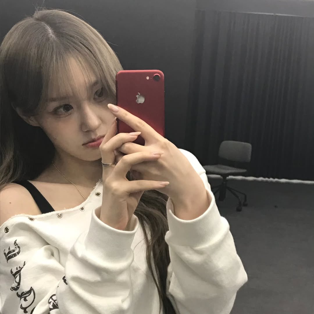 Latest photo of Kim Chaehyun (Kep1er)