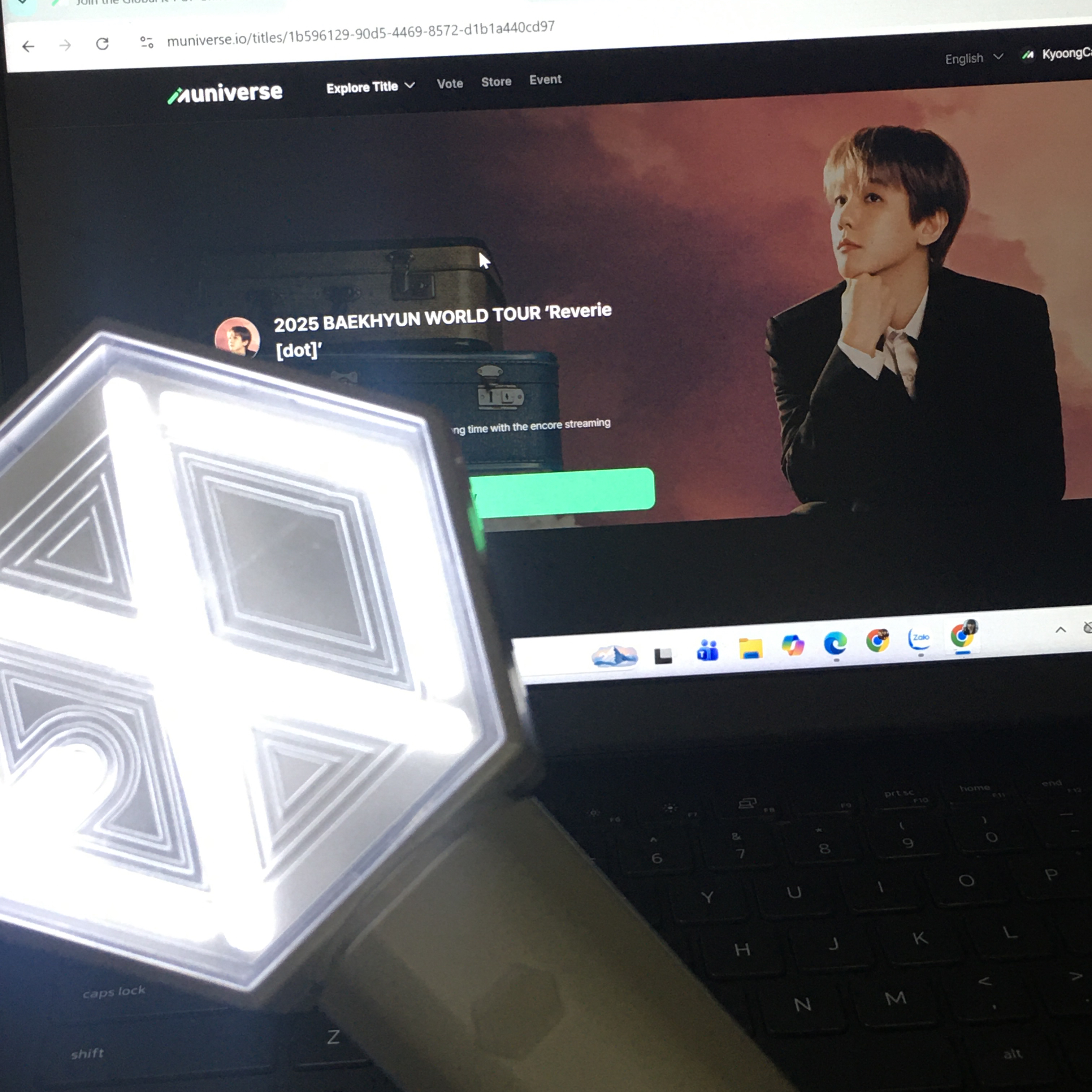 백현 (EXO)의 비하인드 컷