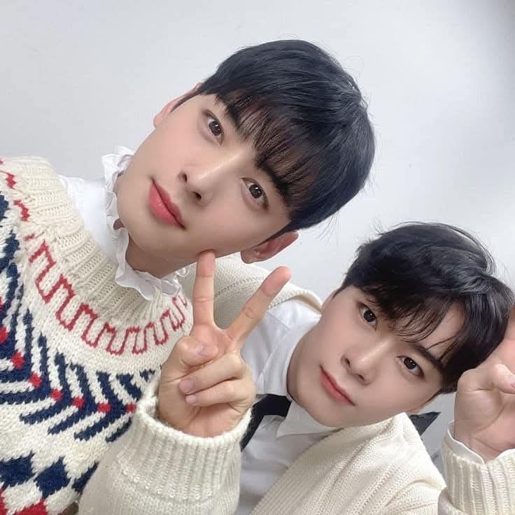 A moment captured by Eunwoo (ASTRO)'s fan