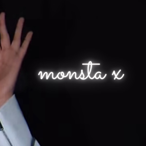 A moment captured by Minhyuk (MONSTA X)'s fan