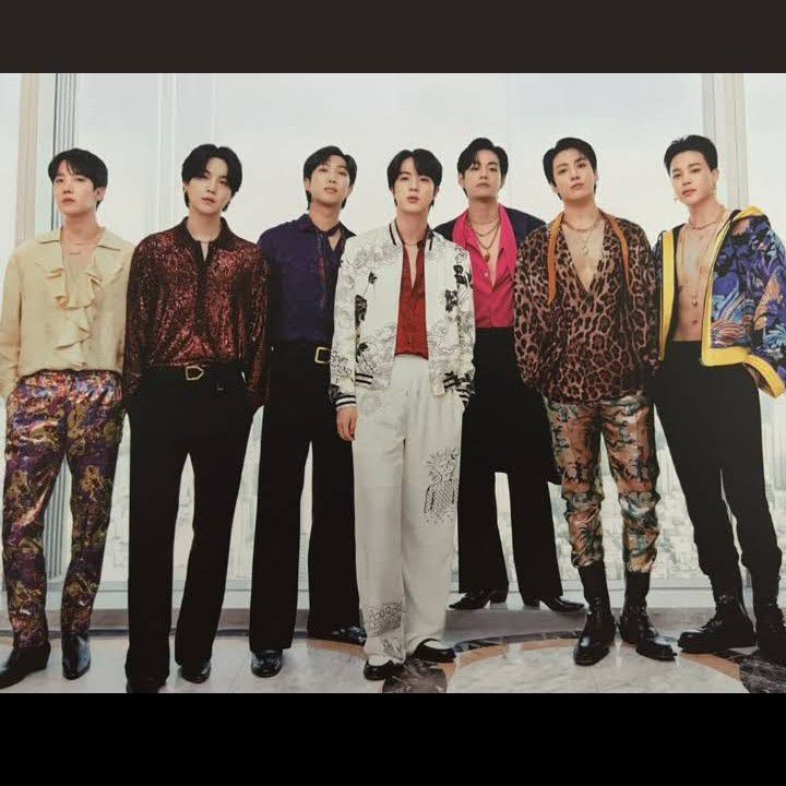 Behind-the-scenes cut of BTS