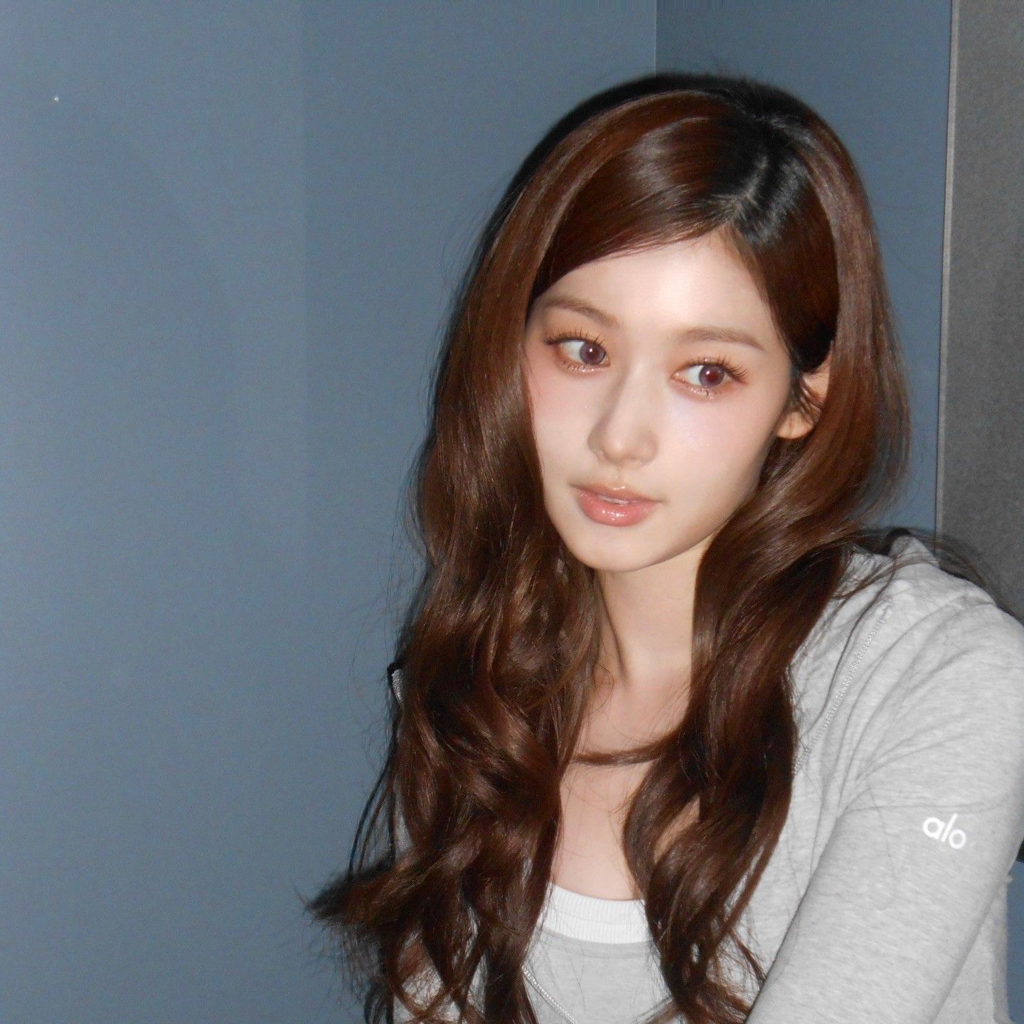 Momen yang diabadikan oleh penggemar Sana (TWICE)