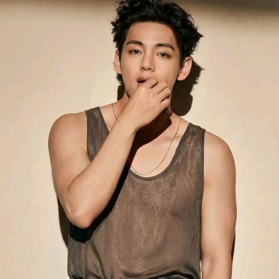 V (BTS)の最近の活動写真